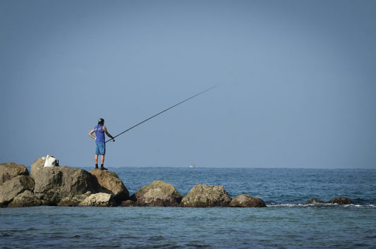 Reading the Water: How Wind, Current, and Depth Dictate Your Success
